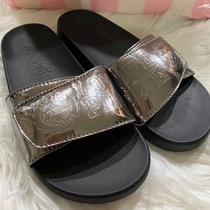 🍃VS PINK Slide Sandals Mettalic